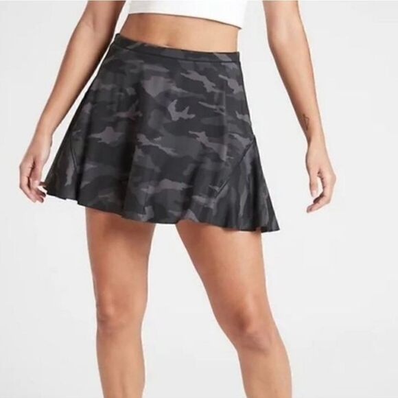 Athleta Match Point Skort Tennis Golf Athetic Skirt Black Camo S - Picture 1 of 11